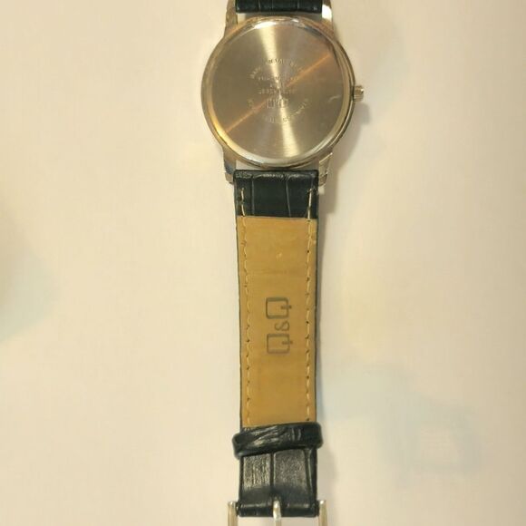 Q&Q by Citizen Black Leather Band Silver Tone Case Watch main image 4